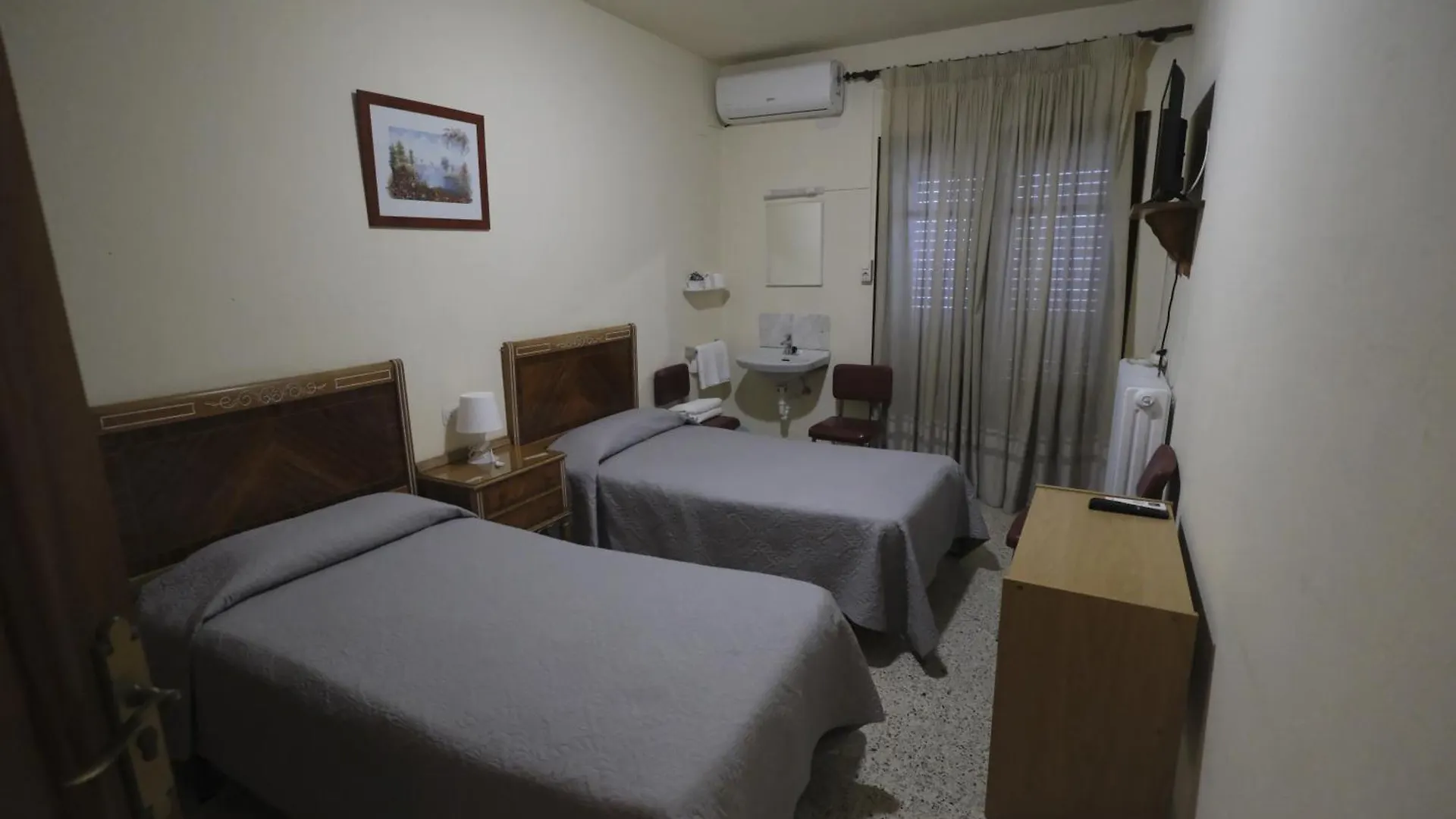 Pensio Fluvia Hotel Bascara