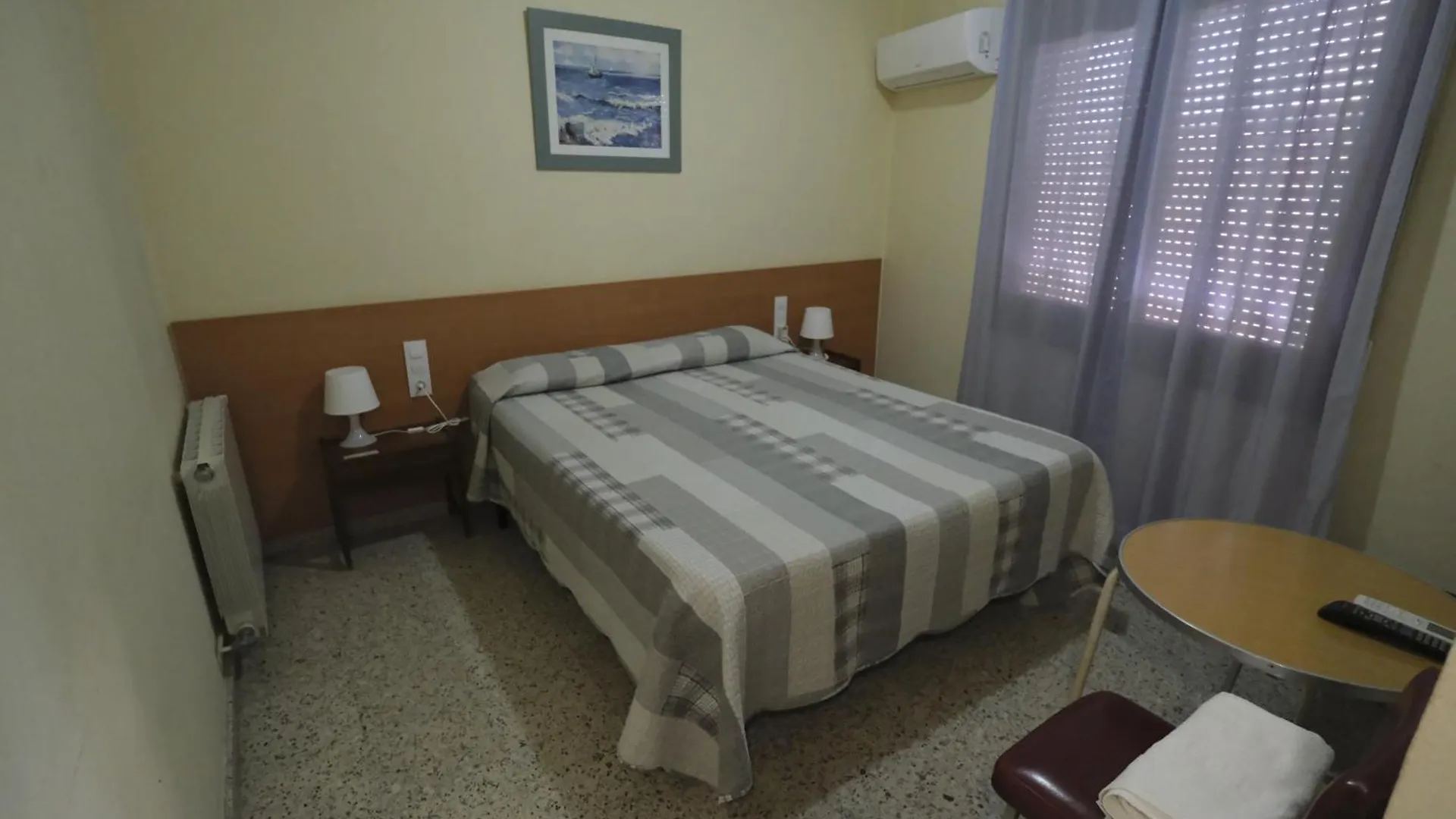 Pensio Fluvia Hotel Bascara Spain