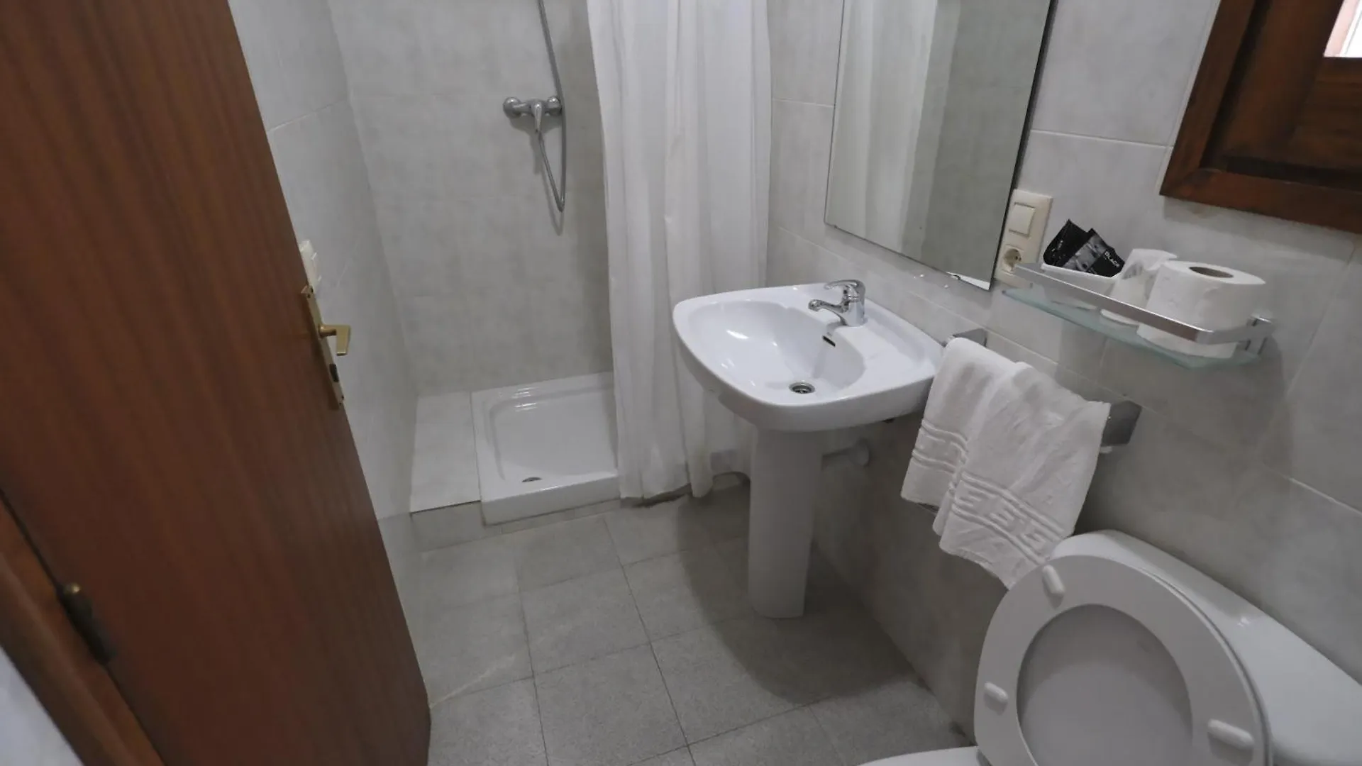 Pensio Fluvia Hotel Bascara 0*,
