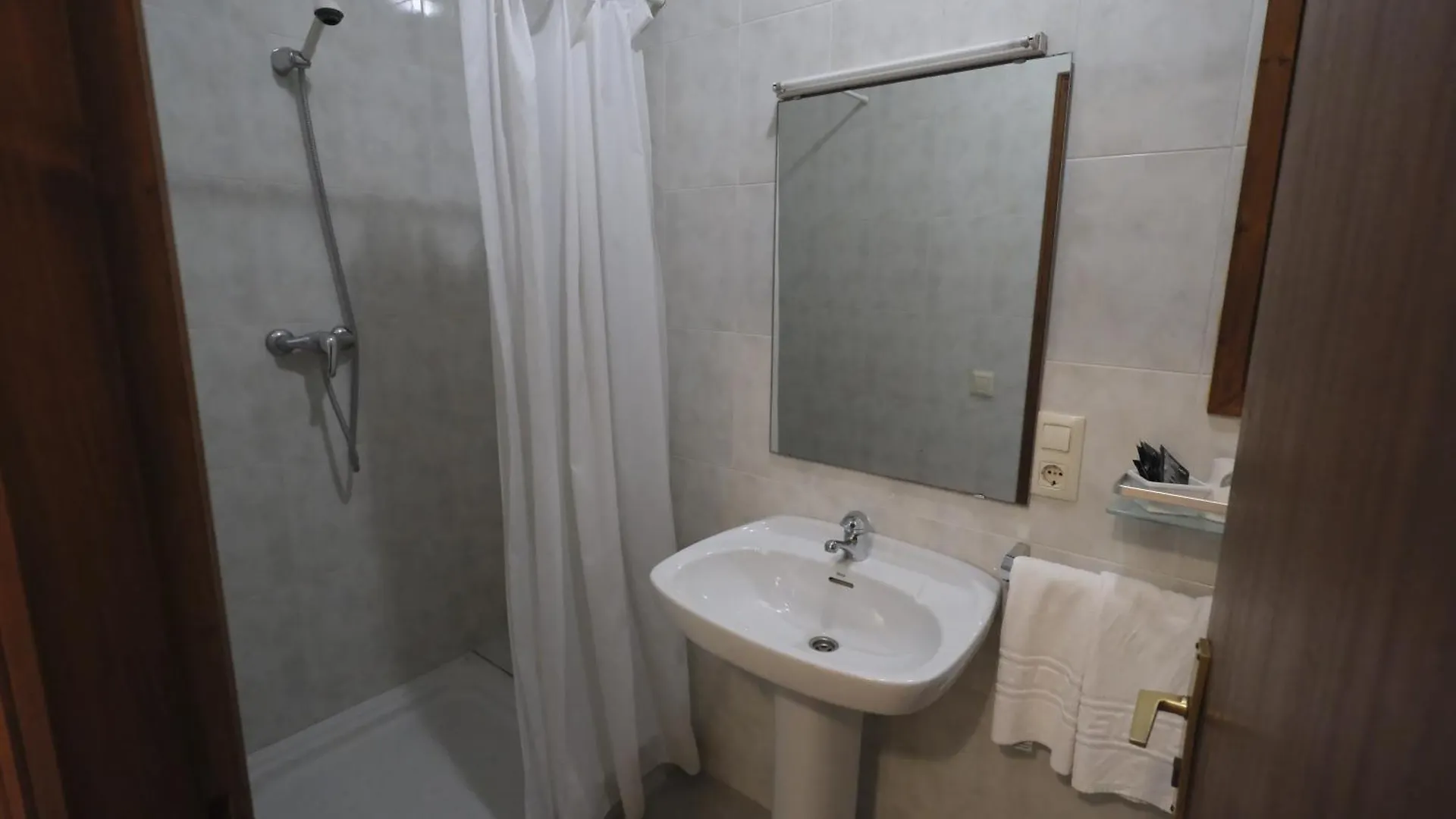 Pensio Fluvia Hotel Bascara Guest house