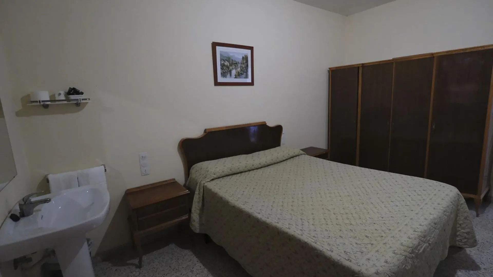 Guest house Pensio Fluvia Hotel Bascara
