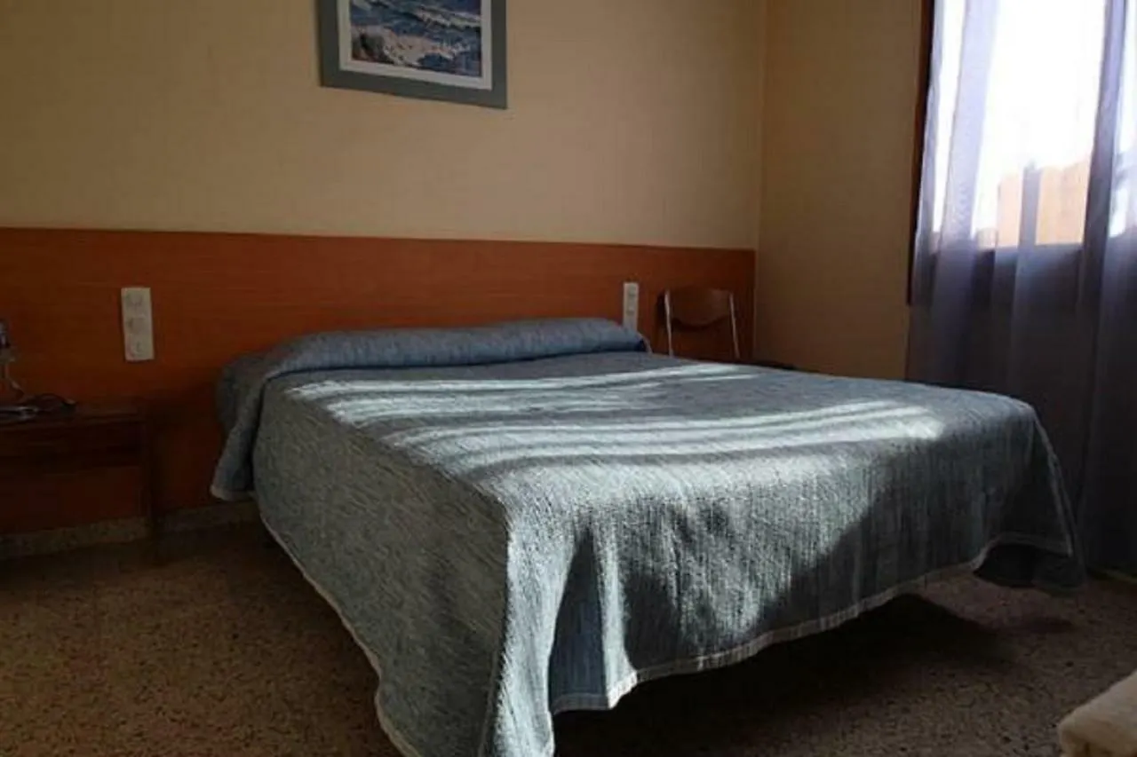 Pensio Fluvia Hotel Bascara Spain