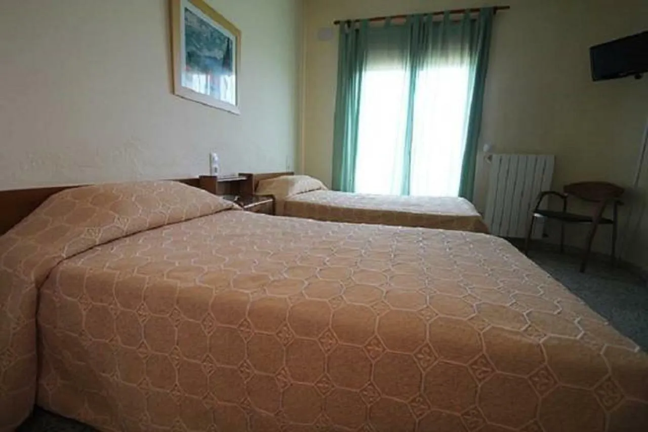 Pensio Fluvia Hotel Bascara Guest house