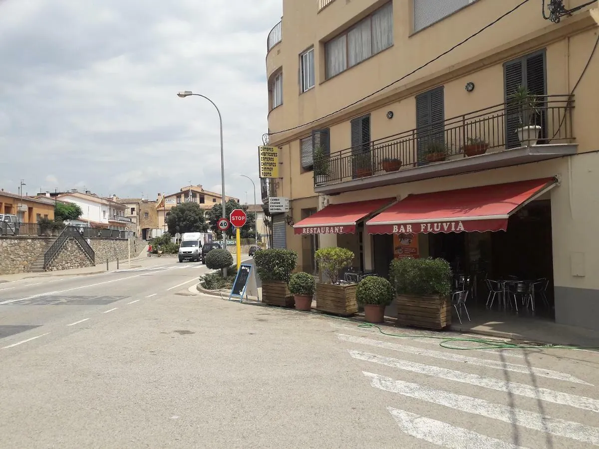 Guest house Pensio Fluvia Hotel Bascara Spain