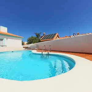 https://nautico-boutique-apartments-by-comfortable-luxury-adults-only.in-canary-islands.com